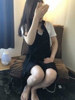 新人れいこ