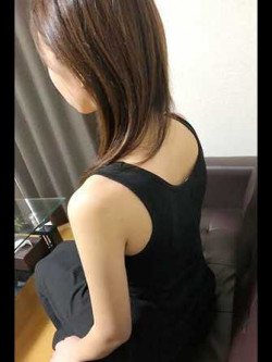 西岡七海※Ｓ級ＯＬ美女