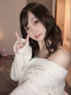 雪峰れな