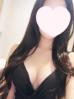 戸田ひな