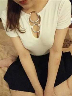 上島りな