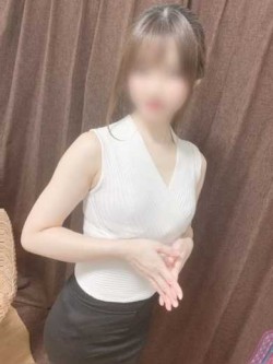 水城かのん