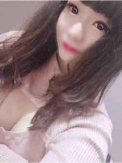 天野くるみ