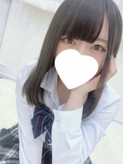 立花なぎさ