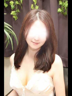 小春 詩乃