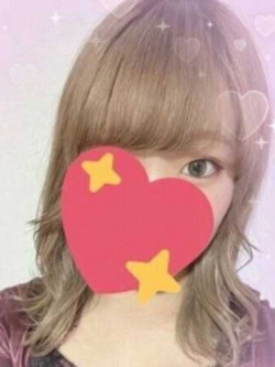 なな(20代前半)