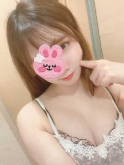 朝倉みなみ