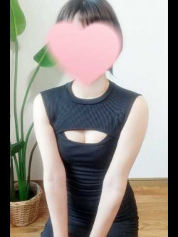 山下セラピスト