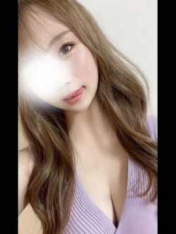 美波　七海