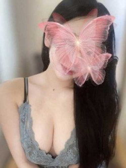 美月みすず