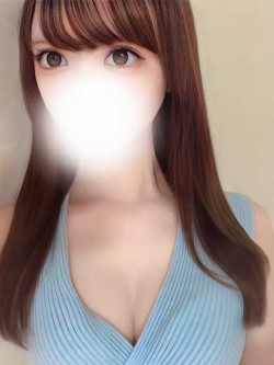 白咲せりな