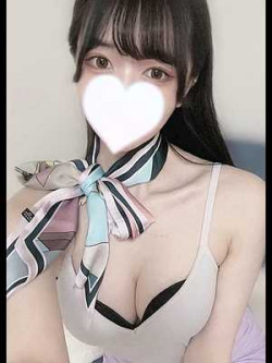 鳴海 ねね