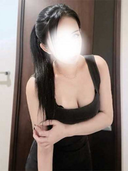 せりな