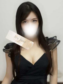 坂井 ゆりな