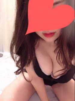 安東みなみ