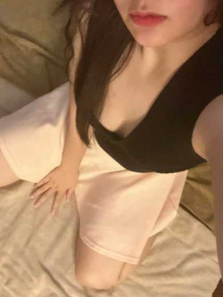 あやな
