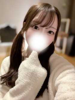 月野 るな