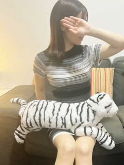 みーな
