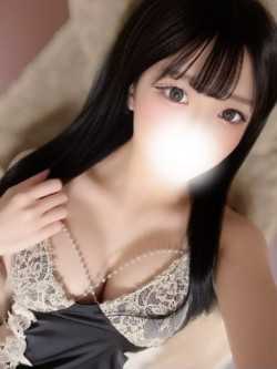 七瀬 くるみ