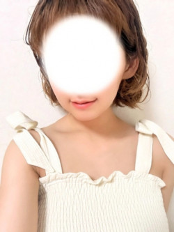 七海 まの