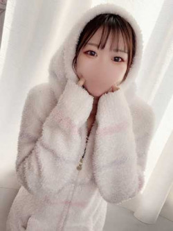 愛瀬みゆ