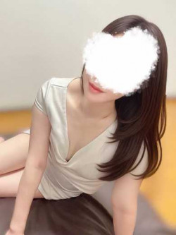坂本まなは