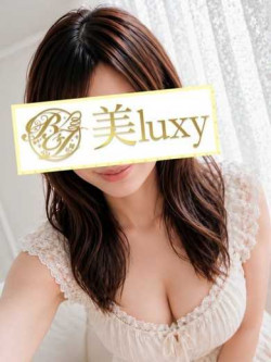 前川みこ