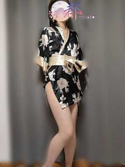 綾乃