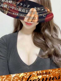 小林 りさ