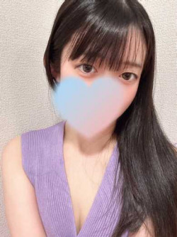 紅　かすみ