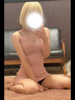 美波　らら