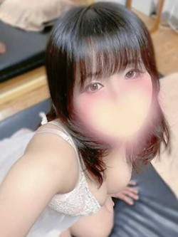 桃野あおい