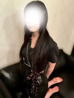 登坂サアヤ