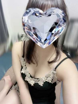 綾瀬せいら