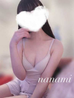 成瀬ななみ