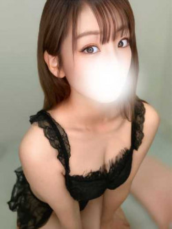 黒咲りあ