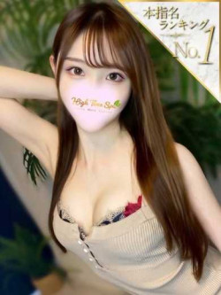 瑠璃川みゆ