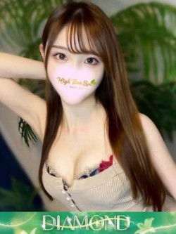 瑠璃川みゆ