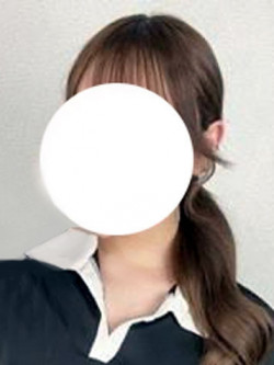 山本セラピスト