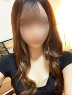 ゆりな