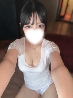 望月せれん