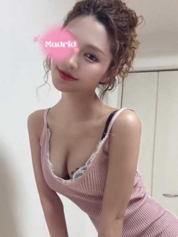 青山なな