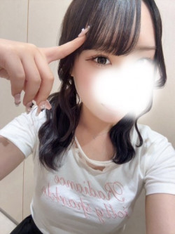 白雪ひなた