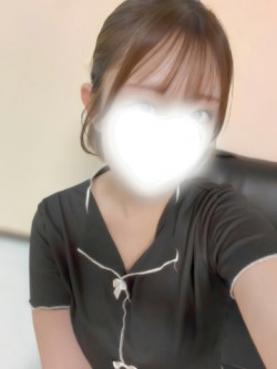 山内 なの