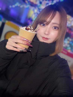愛沢ありさ