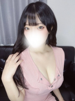 横田なな